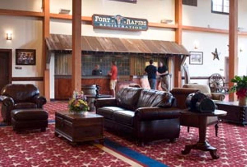 Fort Rapids Indoor Waterpark Resort Columbus Room photo